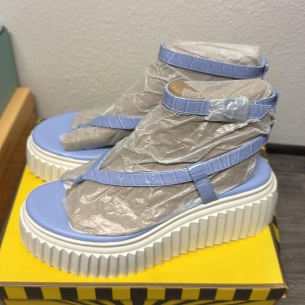 CIRCUS NY Women's Elana Platform Sandals - Picture 6 of 6